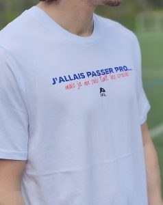 T-shirt j'allais passer pro... mais je me suis fait les croisés