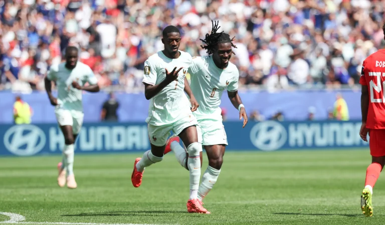 Dembélé ridiculise la France à lui tout seul en 25 minutes