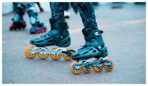 comment freiner en rollers