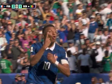 Kylian Mbappé a marqué un but de 30 mètres