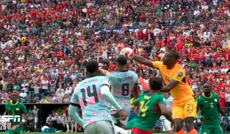 La boulette déjà iconique du gardien du Sénégal face à la Belgique en Coupe du monde
