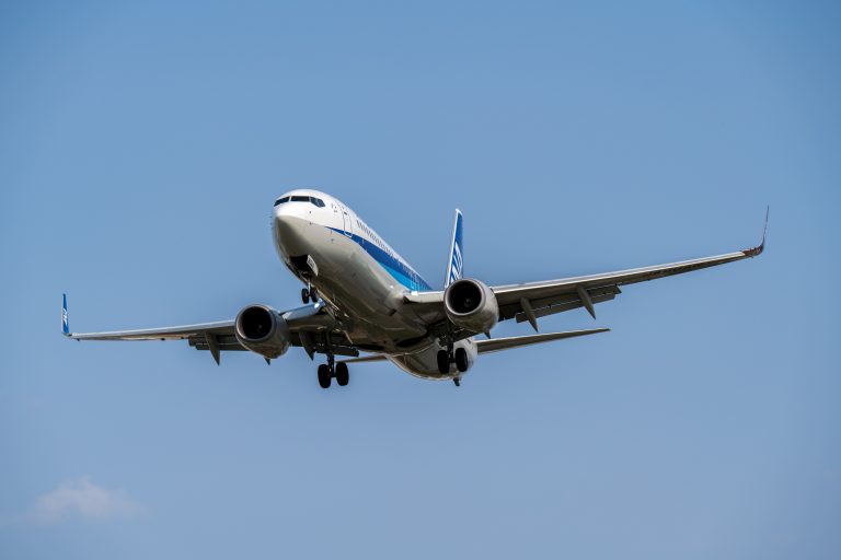 Avion