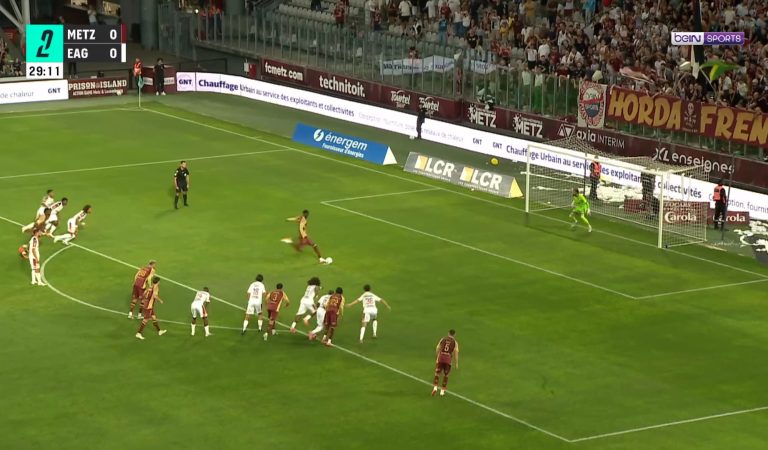 Le pénalty collector de Pape Moussa avec le FC Metz en Ligue 2
