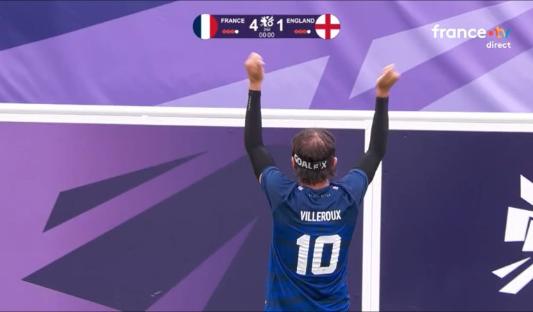 Cécifoot | 4 buts en 25 minutes : Frédéric Villeroux pulvérise la France à l&rsquo;Euro