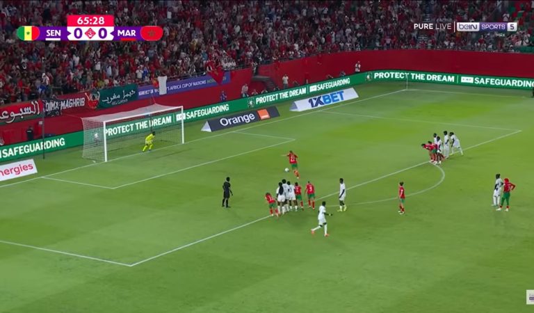 La séquence improbable entre le Maroc et le Sénégal à la CAN qui fait le tour du monde