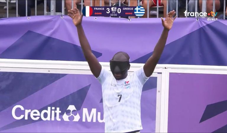 Cécifoot | Le numéro incompréhensible de Babacar Niang avec la France