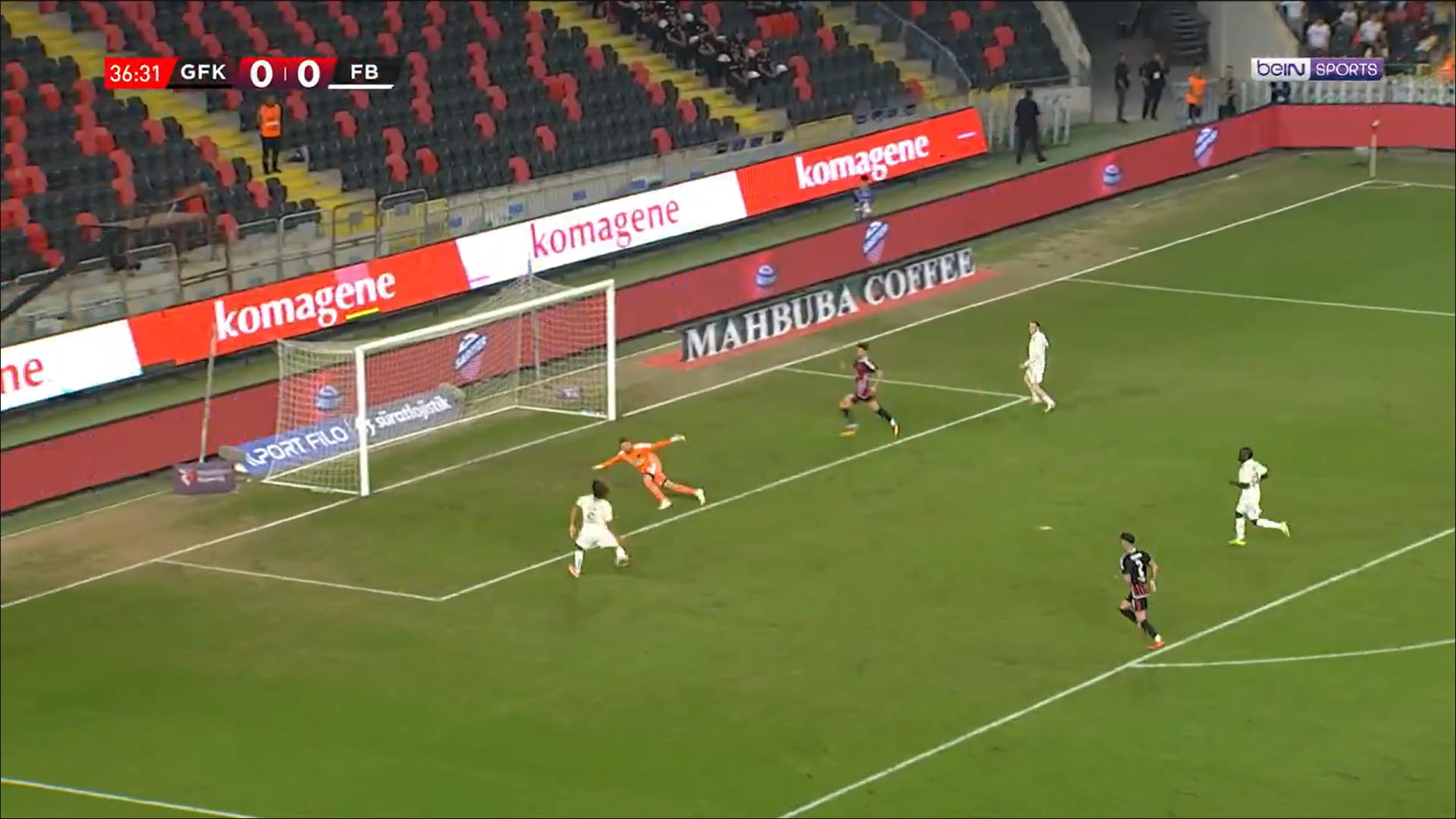 Le raté d’ores et déjà légendaire de Mattéo Guendouzi avec Fenerbahçe