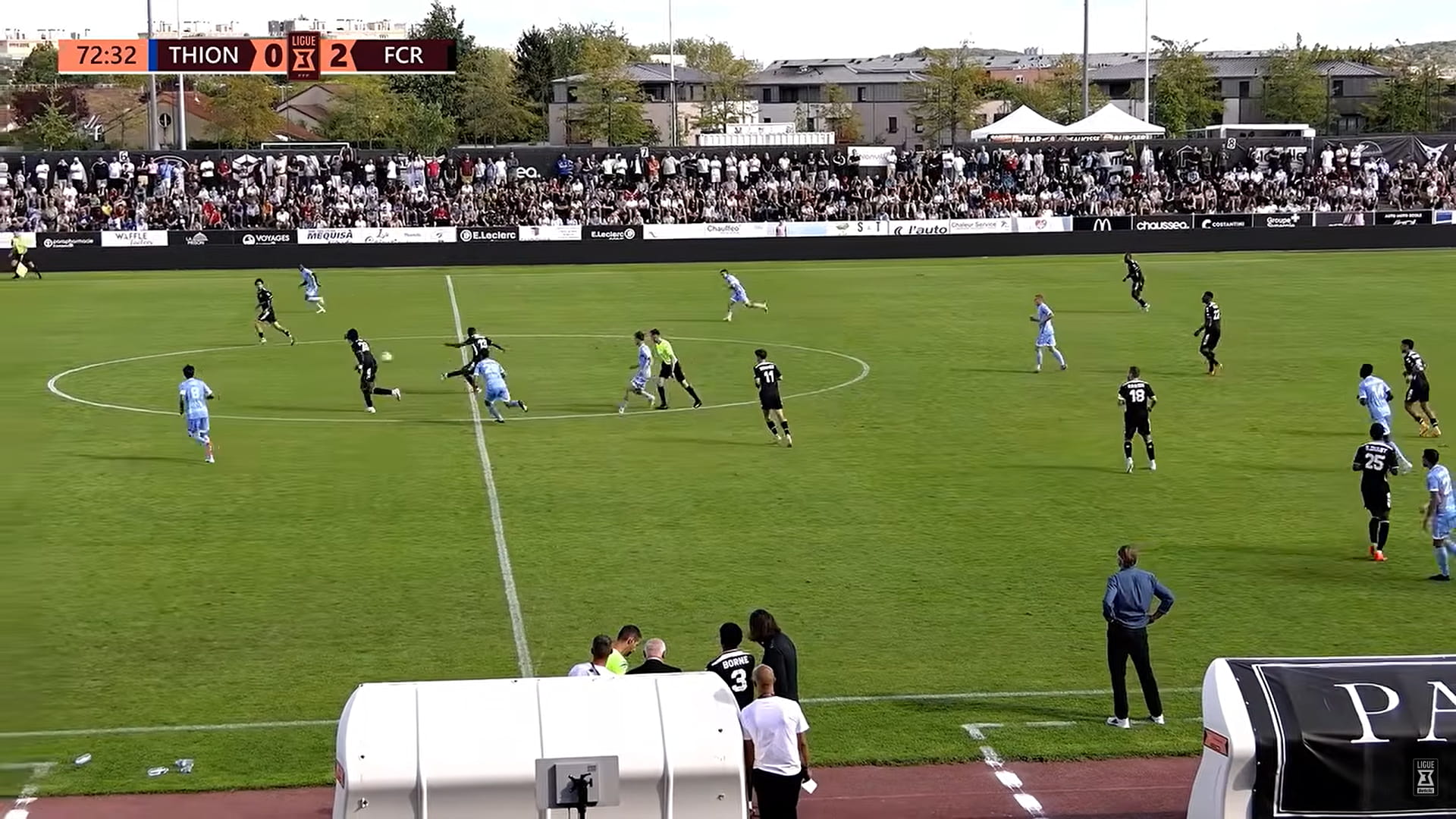 Le but du milieu de terrain inadmissible de Rouen en Ligue 3