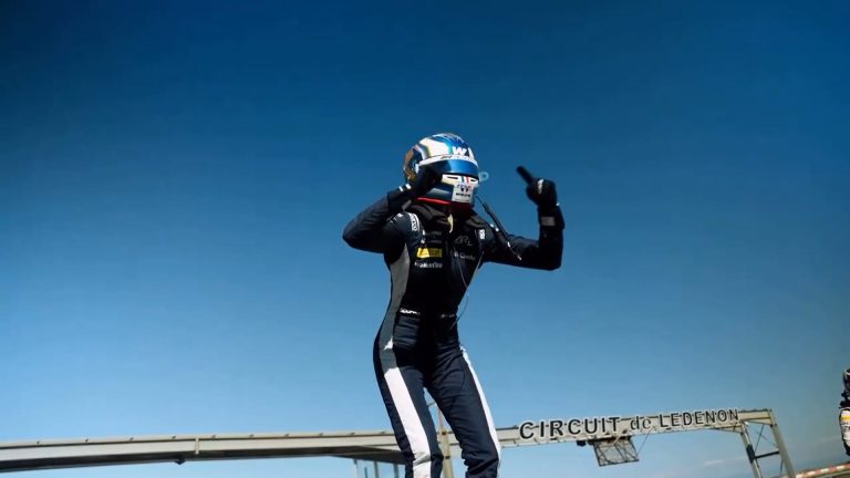 Jade Jacquet - F4