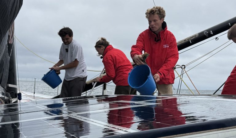 Route du Rhum | La croisière tranquille de la FFL tourne mal.