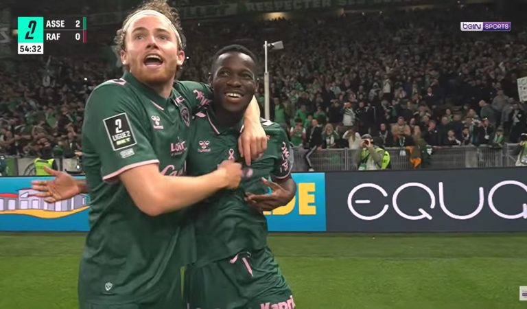 Football | Le but intolérable de l&rsquo;AS Saint-Étienne qui affole la Ligue 2